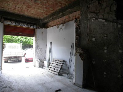 Banca Popolare Crotone Sede Catanzaro(ex Cinema Odeon)-Ingresso parete prima